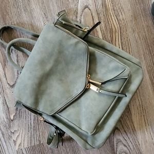 VR NYC purse